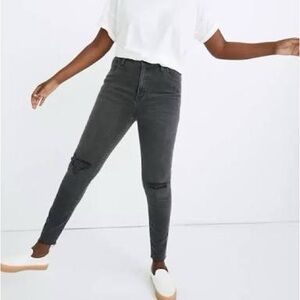 Madewell distressed skinny jeans size 29